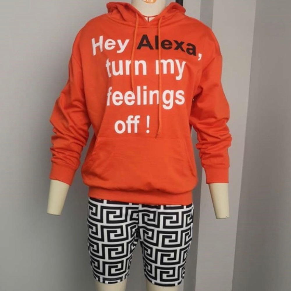 🧡NEW ARRIVALS🖤 2pcs Letter Hoodie & Shorts Set